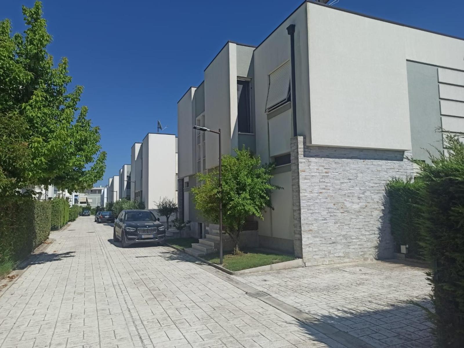 Villa Eden 111, Perla Resort, Bay Of Lalzi Durrës 外观 照片